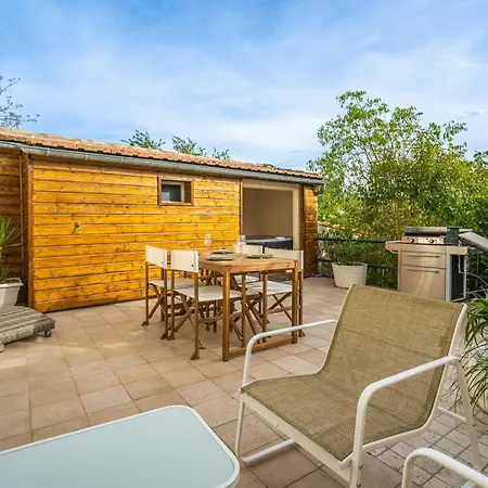 La Bastide - Terrasse - Jacuzzi Carcassonne