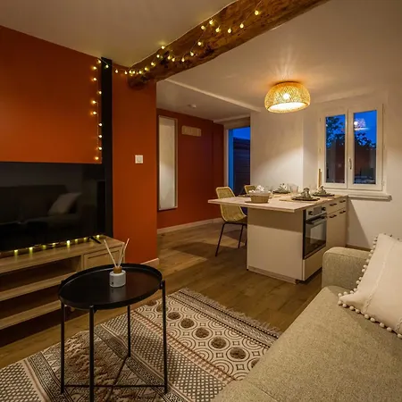 La Bastide - Terrasse - Jacuzzi *