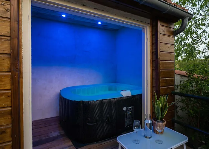 La Bastide - Terrasse - Jacuzzi