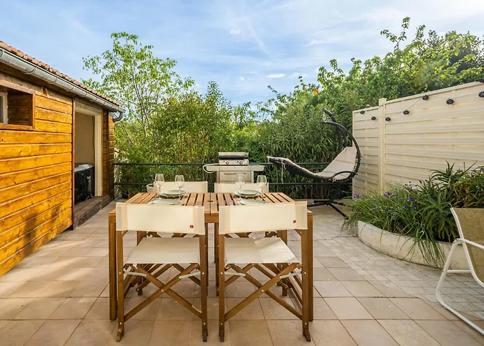 La Bastide - Terrasse - Jacuzzi *