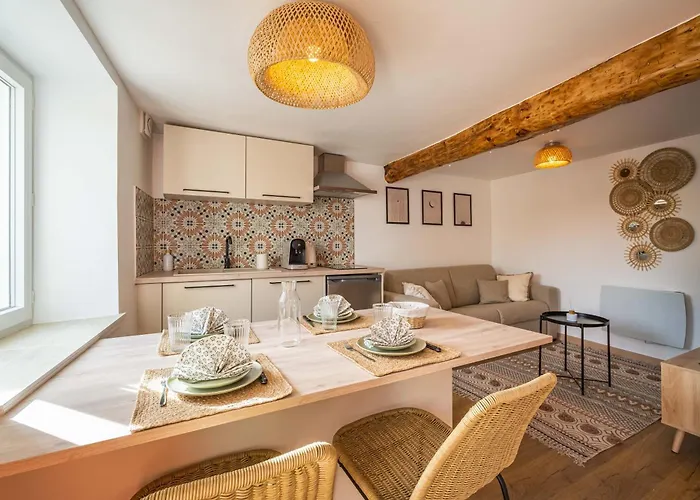 La Bastide - Terrasse - Jacuzzi Apartment